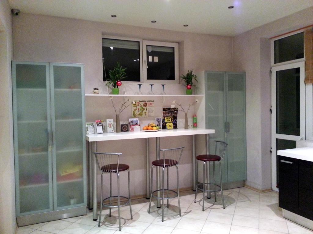 Elegance On A Budget - Rooms For Rent In Sofia Center Εξωτερικό φωτογραφία